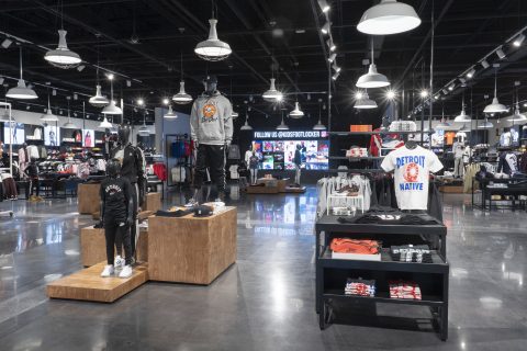 Marx Realty signs 25,000 s/f deal with Foot Locker