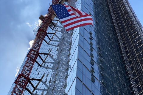 Durst tops out LIC rental tower