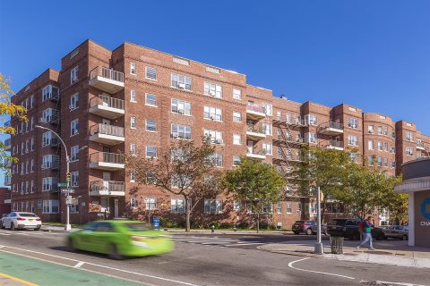 BlackRock sells Queens multifamily portfolio for $26M