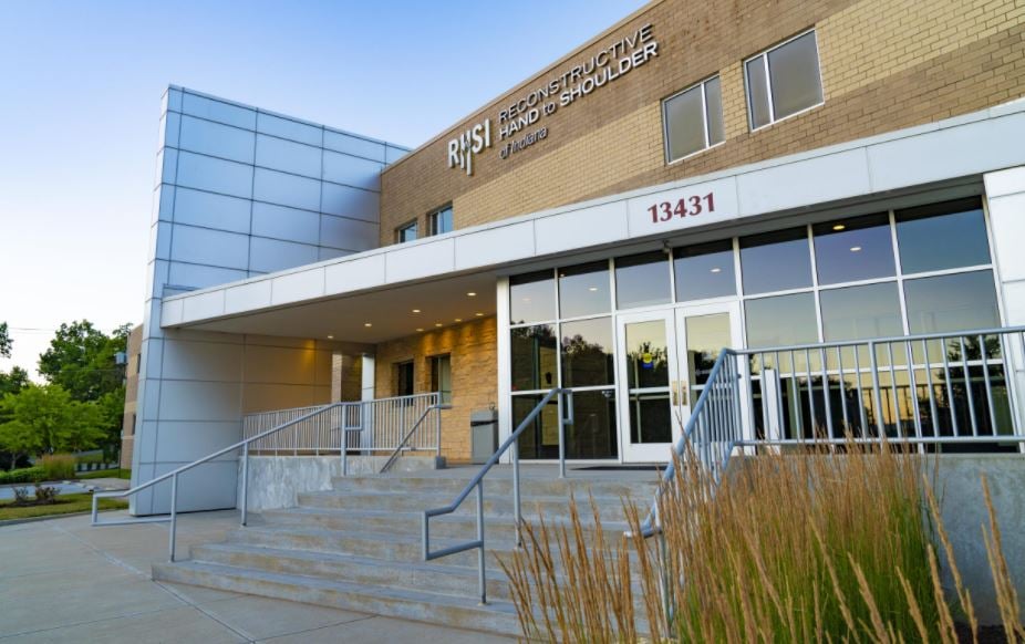 KKR forms JV to target $1B in healthcare real estate