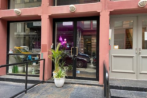 Adelaide Polsinelli Hired to Sell Iconic Tribeca Retail Condo￼