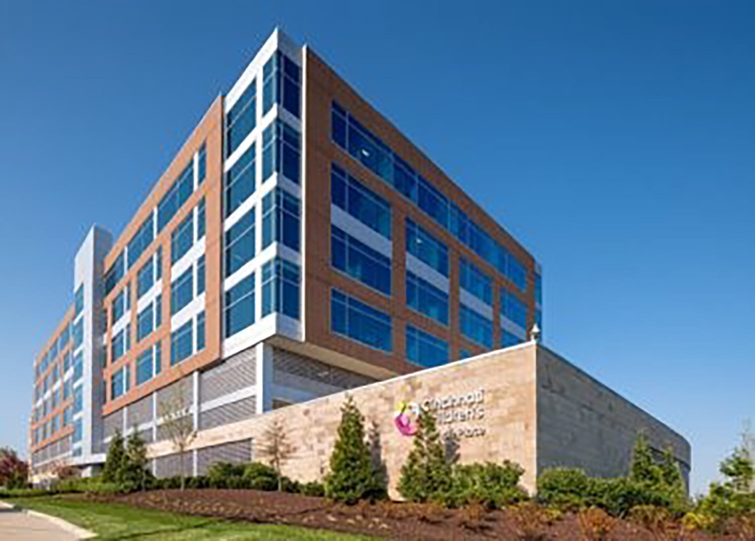 AZORA STRENGTHENS ITS POSITION IN THE U.S. WITH $78M COMMERCIAL PORTFOLIO ACQUISITON,