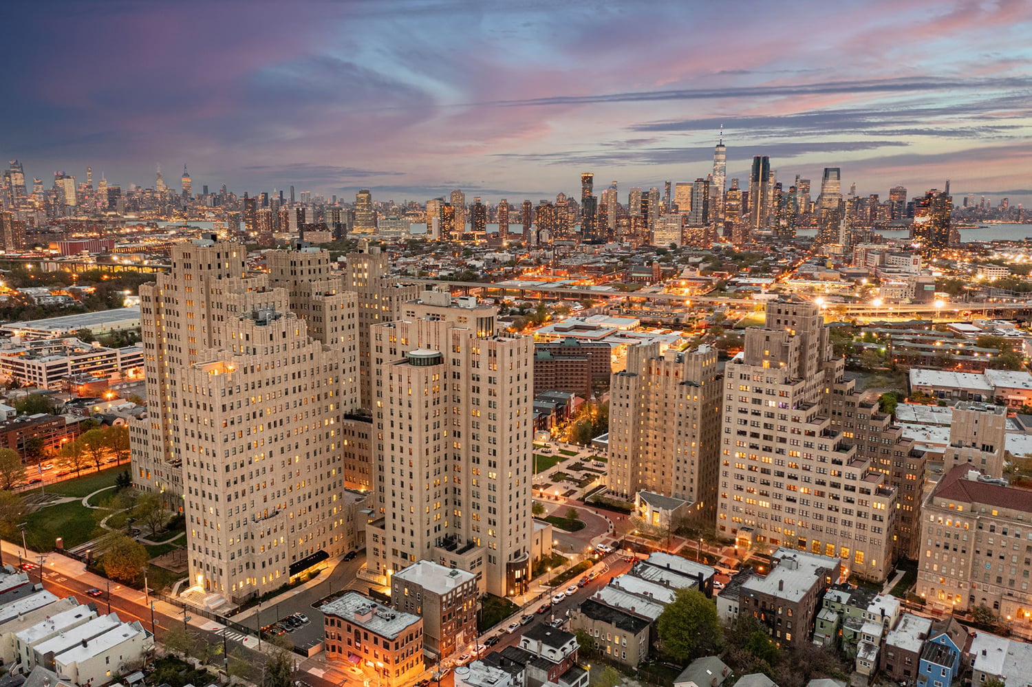 Cushman & Wakefield Arranges, Greystone Provides $257,240,000 in Fixed-Rate Financing for 1,155-Unit Multifamily Complex in Jersey City
