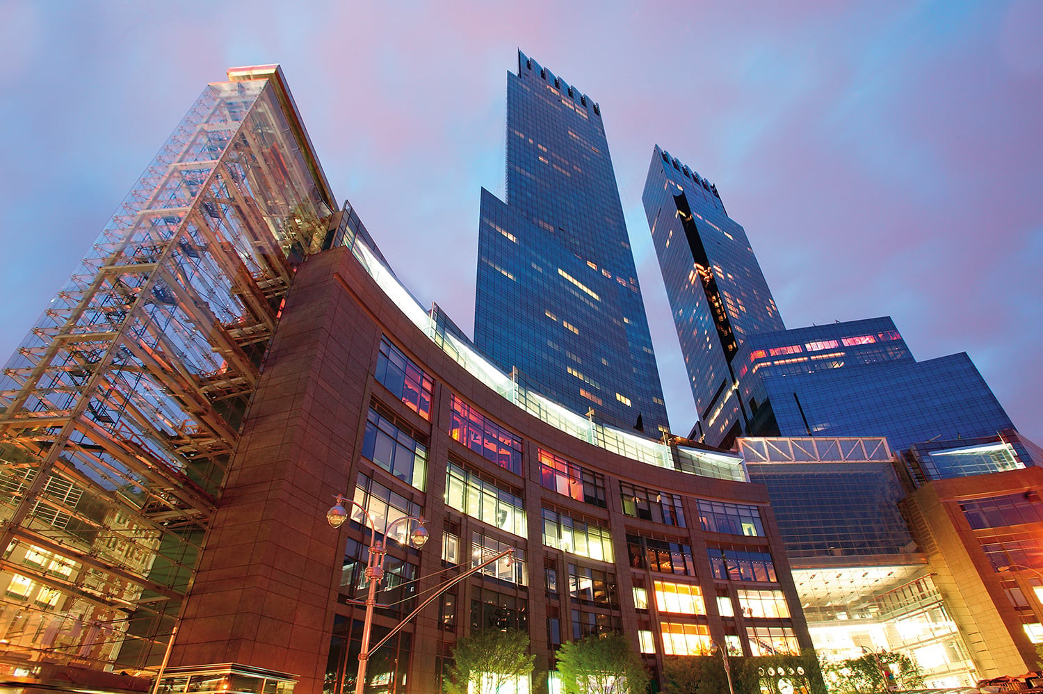 JLL completes partial interest sale on behalf of the sellers of the Mandarin Oriental, New York