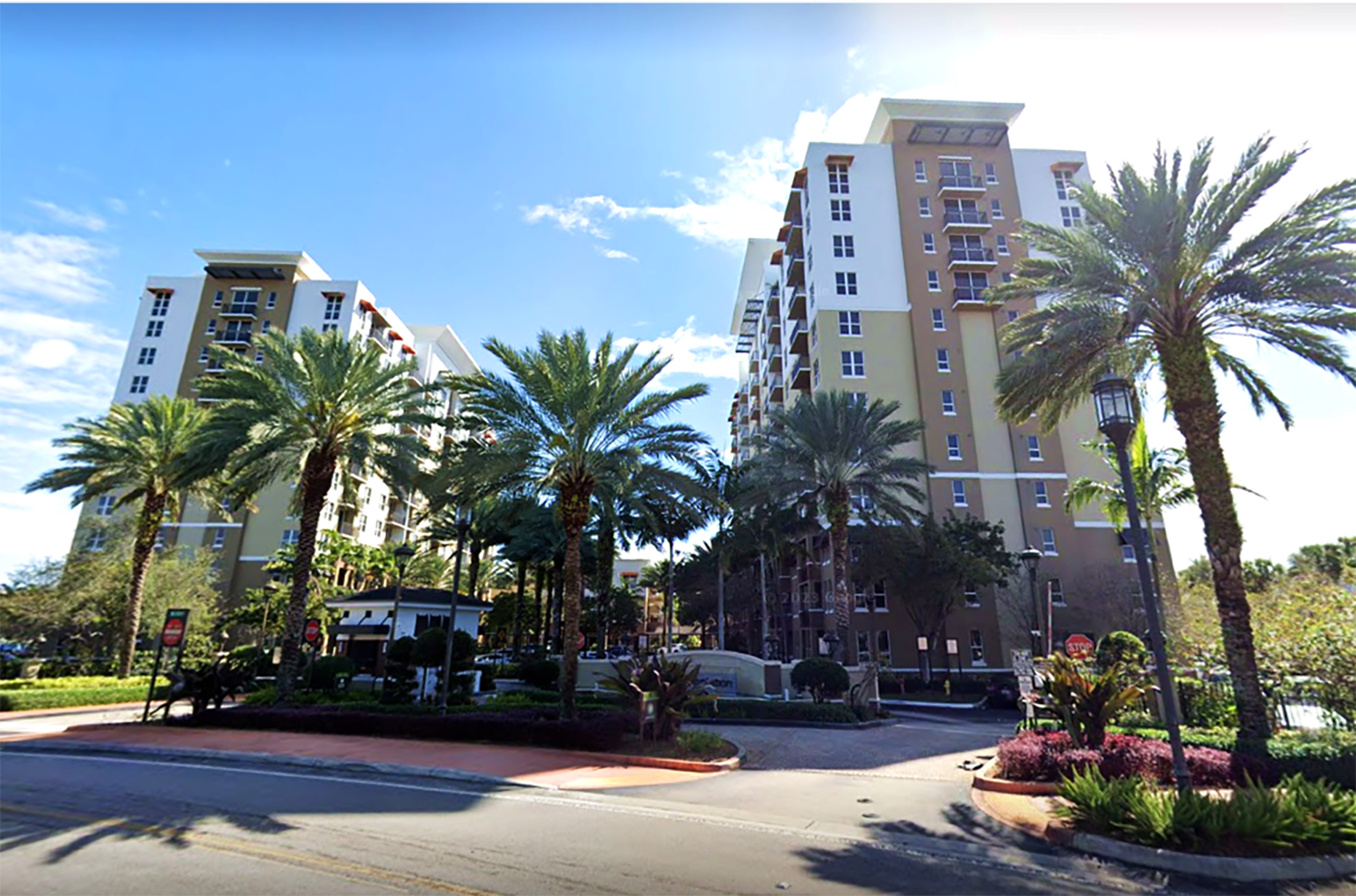 WATERTON ACQUIRES 321-UNIT ONE PLANTATION APARTMENTS IN PLANTATION, FL