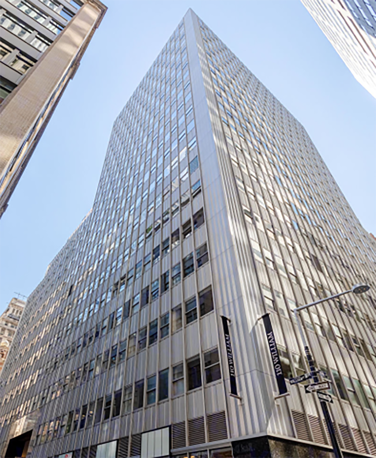 Pacific Oak Strategic Opportunity REIT and Savanna Secure AA-Credit-Rated Tenant for 640,000 Square Feet of Office Space in Manhattan